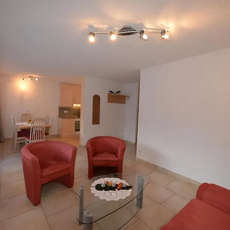 Haus Kandahar דירה *