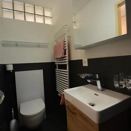 Haus Kandahar דירה
